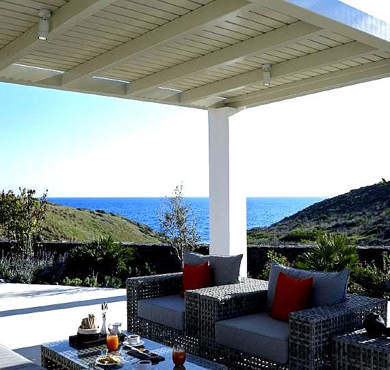 Aurora Luxury Suites